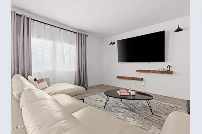 2050 Painted Sky Way, Sun Valley, NV 89433 - Photo 10