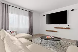 2050 Painted Sky Wy, Sun Valley, NV 89433 - Photo 10
