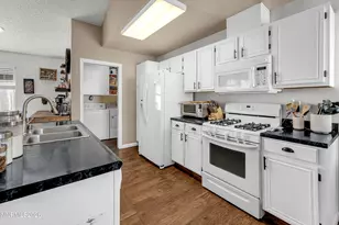 1704 Sierra Highlands Dr, Reno, NV 89523 - Photo 12