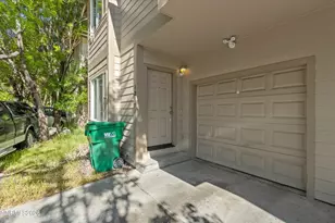 1317 Powell Ln, Reno, NV 89502 - Photo 20