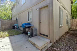 1317 Powell Ln, Reno, NV 89502 - Photo 30