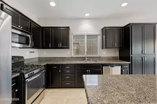 727 Tempiute Ct, Sparks, NV 89436 - Photo 10