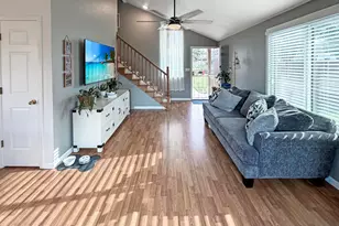 7160 Lindsey Ln, Sparks, NV 89436 - Photo 4