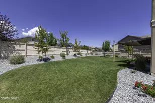 10687 Walton Park Dr, Reno, NV 89521 - Photo 24
