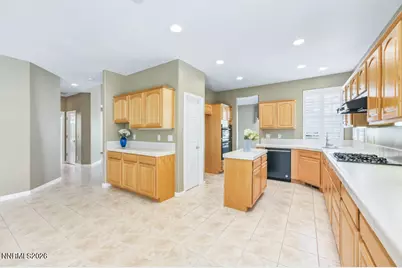 1094 Waverly Drive, Reno, NV 89519 - Photo 12