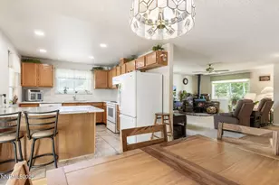 1385 Patricia Dr, Gardnerville, NV 89460 - Photo 18