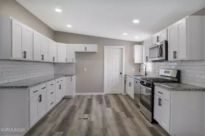 4987 Newport Court, Reno, NV 89506 - Photo 6