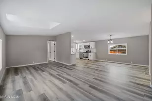 4987 Newport Ct, Reno, NV 89506 - Photo 2