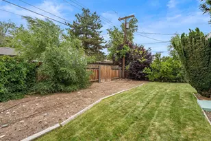 1675 Harvard Wy, Reno, NV 89502 - Photo 6