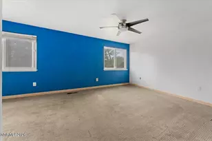 12490 Clearwater Dr, Reno, NV 89511 - Photo 18