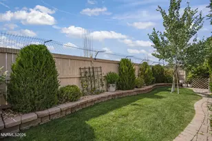 10275 Mott Dr, Reno, NV 89521 - Photo 28