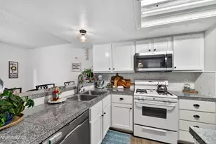 1735 Catham Ln, Sparks, NV 89434 - Photo 8