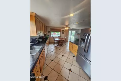 8230 Mohawk Lane, Reno, NV 89506 - Photo 10