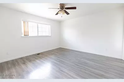 2087 Lonnie Lane, Dayton, NV 89403 - Photo 8