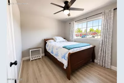 1280 Franklin Lane, Gardnerville, NV 89460 - Photo 6