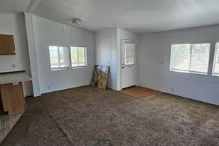 121 Del Dr, Kingston, NV 89310 - Photo 8