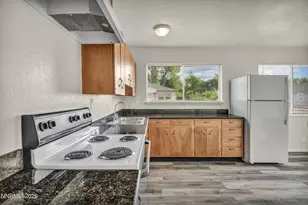 908 12th St, Sparks, NV 89431 - Photo 22