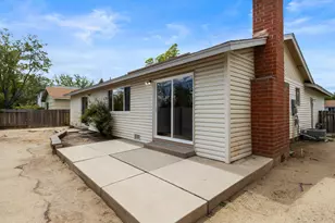 640 Nancy Cir, Reno, NV 89503 - Photo 32