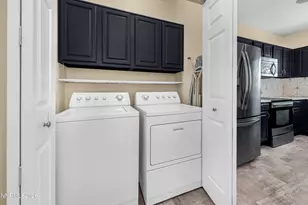 2716 Cintoia Dr, Sparks, NV 89434 - Photo 28