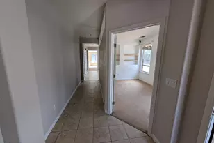 550 Martingale Ct, Reno, NV 89521 - Photo 2