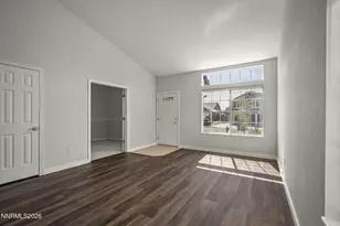 996 Pete's Way, Sparks, NV 89434 - Photo 2