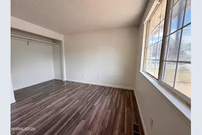 3325 Somerset Way, Indian Hills, NV 89705 - Photo 14