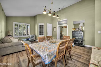 2410 Lincoln Meadows Drive, Reno, NV 89521 - Photo 10