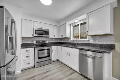 3860 Allen Glen Drive, Reno, NV 89503 - Photo 8