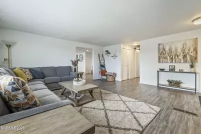 701 Bowman Drive, Reno, NV 89503 - Photo 14