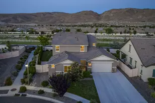 10210 Rollins Dr, Reno, NV 89521 - Photo 2