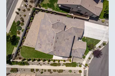 10210 Rollins Drive, Reno, NV 89521 - Photo 14