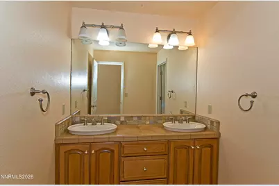 14200 Saddlebow Drive, Reno, NV 89511 - Photo 34