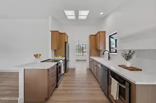 857 Mahogany Dr, Minden, NV 89423 - Photo 2