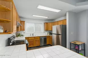 6682 Dorchester Dr, Sparks, NV 89436 - Photo 6