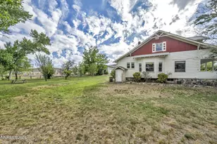 1185 Truckee Ln, Fernley, NV 89408 - Photo 12