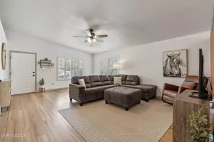 7334 Warhol Dr, Sun Valley, NV 89433 - Photo 10
