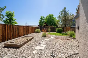 10140 Buckeye Ct, Reno, NV 89521 - Photo 36