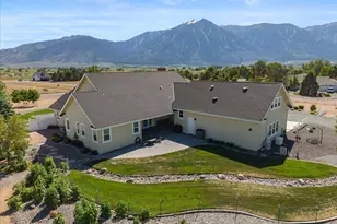 1056 Country Ln, Gardnerville, NV 89460 - Photo 58