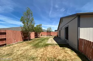 17481 Crystal Canyon Blvd, Reno, NV 89508 - Photo 14