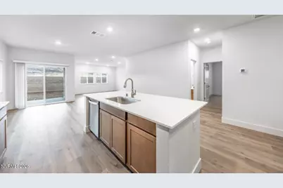 4224 Spotted Leaf Way, Sparks, NV 89436 - Photo 8