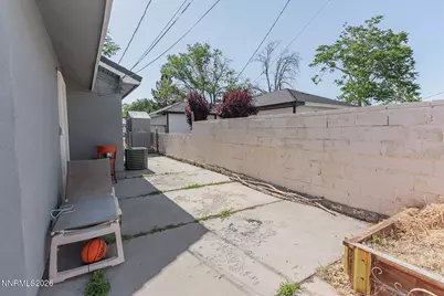 1401 Bresson Avenue, Reno, NV 89502 - Photo 26