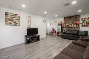 1401 Bresson Ave, Reno, NV 89502 - Photo 4