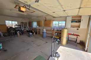 652 Jennys Ln, Fernley, NV 89408 - Photo 34
