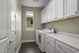 2108 Niatross Ln, Reno, NV 89521 - Photo 18
