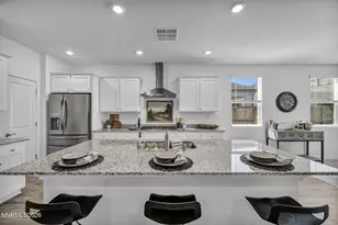 8405 Fenhollow Dr, Verdi, NV 89439 - Photo 2
