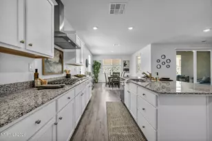 8405 Fenhollow Dr, Verdi, NV 89439 - Photo 10