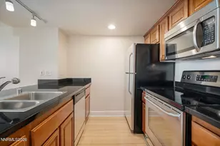 450 N Arlington Ave, Reno, NV 89503 - Photo 12