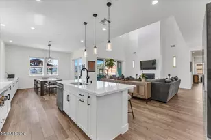 3270 Amaretto Wy, Sparks, NV 89441 - Photo 18