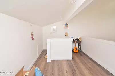 3930 Greenbriar Court, Reno, NV 89509 - Photo 8