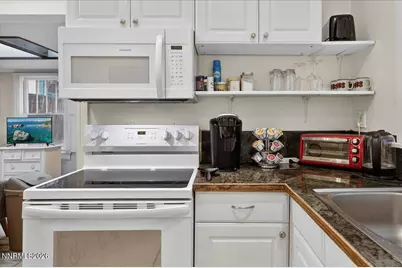 611 Nixon Avenue, Reno, NV 89509 - Photo 18